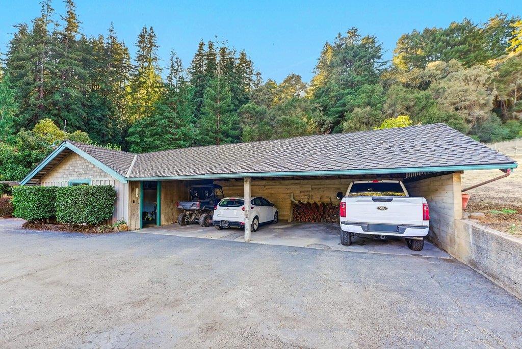 2225 Trout Gulch Road Property Photo 7