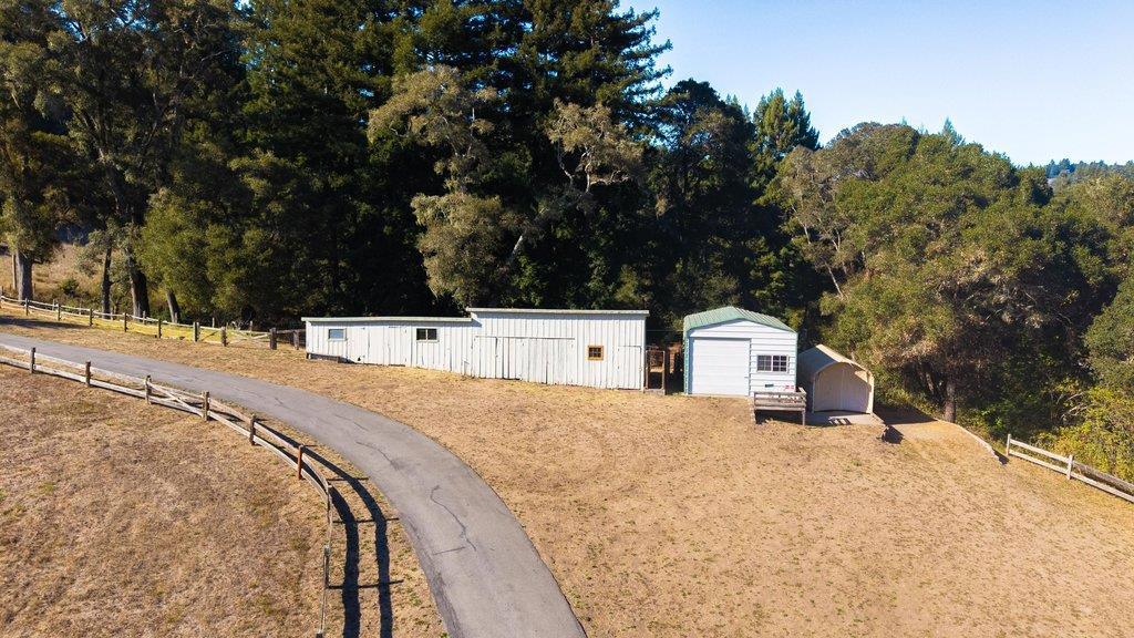 2225 Trout Gulch Road Property Photo 15