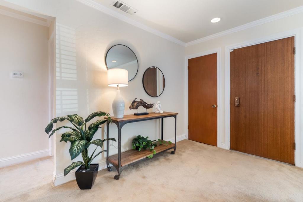 512 Edgemar Property Photo 6