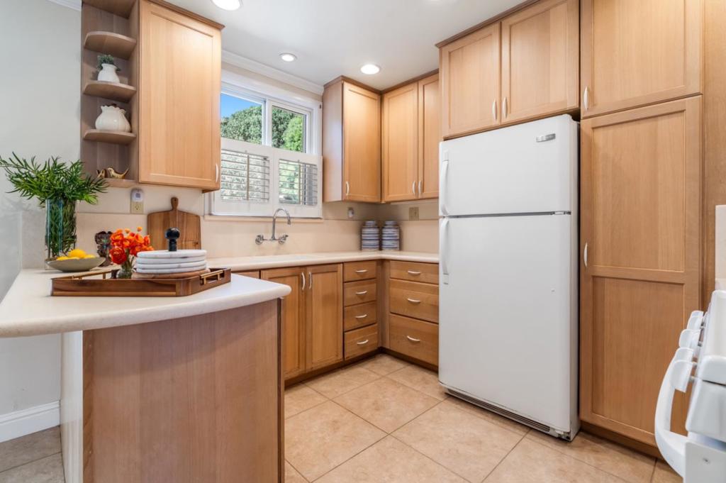 512 Edgemar Property Photo 14