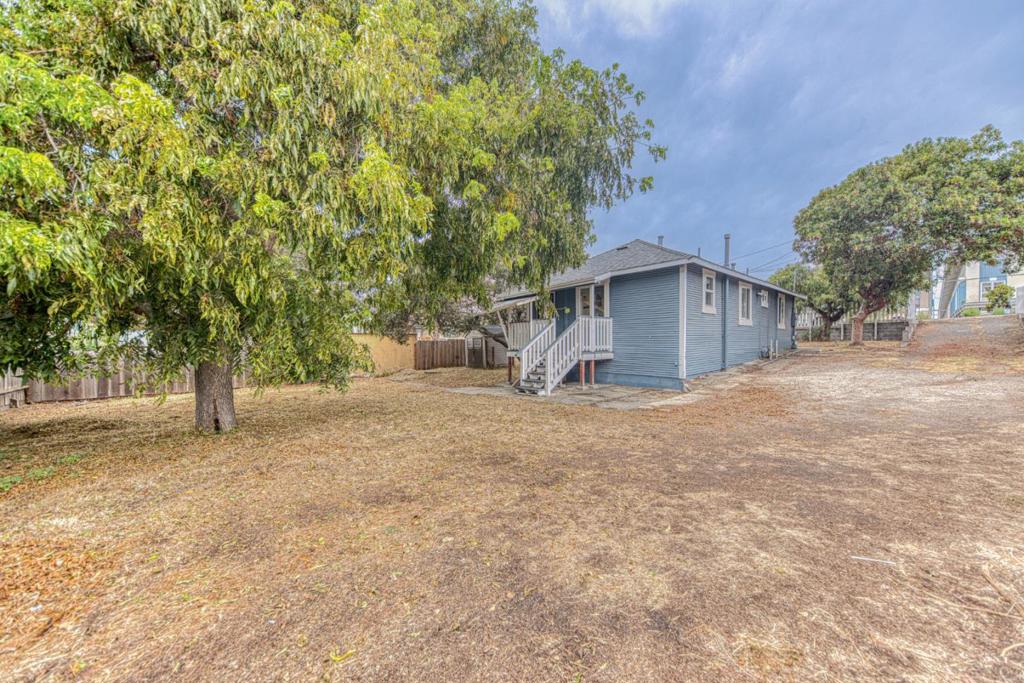 944 Sonoma Avenue Property Photo 36