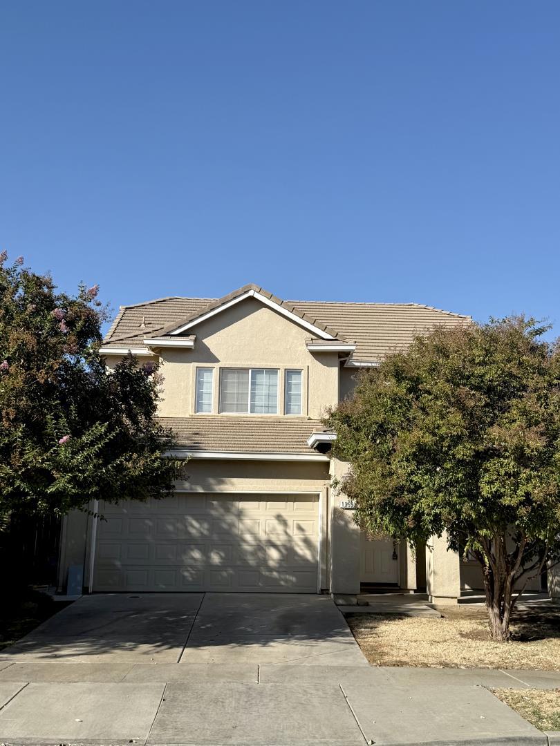 1359 Jenner Drive Property Photo 2