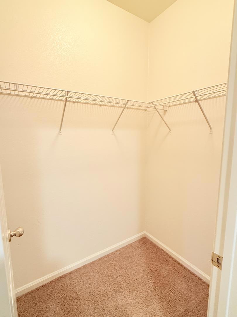 1359 Jenner Drive Property Photo 12