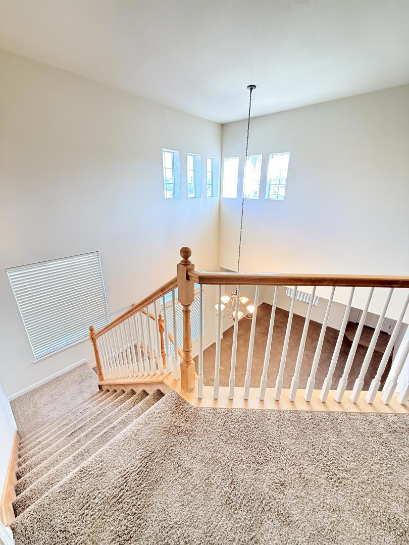 1359 Jenner Drive Property Photo 13