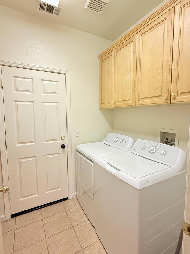 1359 Jenner Drive Property Photo 25