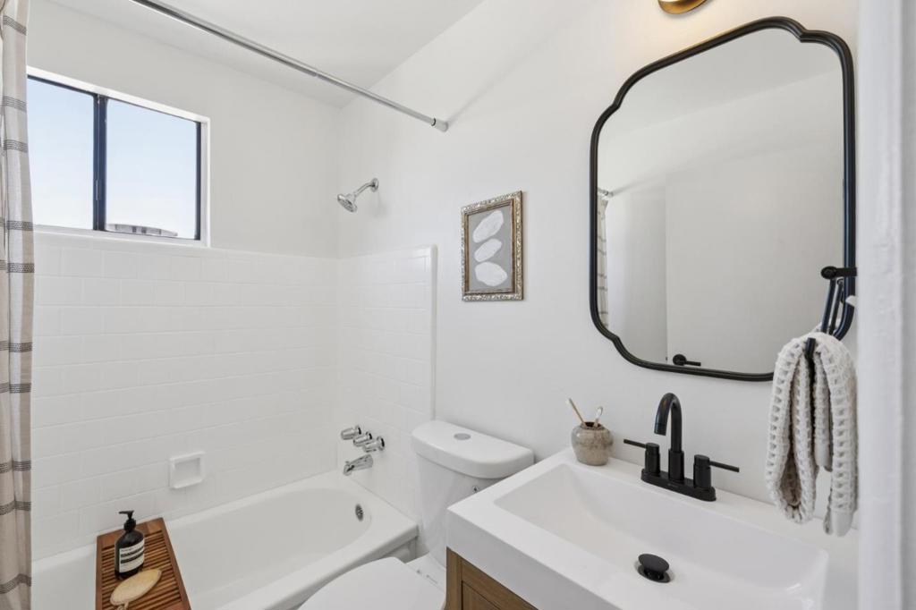 247 Lauren Avenue Property Photo 21
