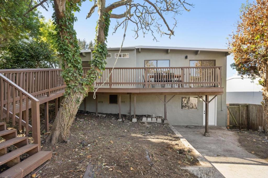 247 Lauren Avenue Property Photo 32