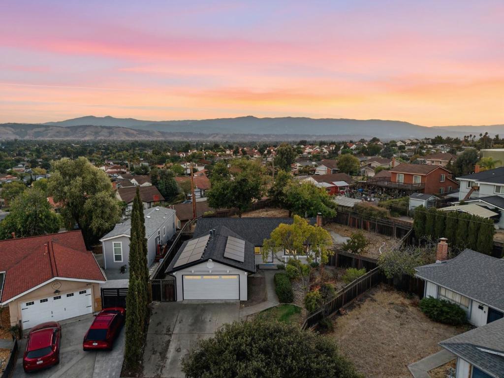 690 Bold Court Property Photo 7