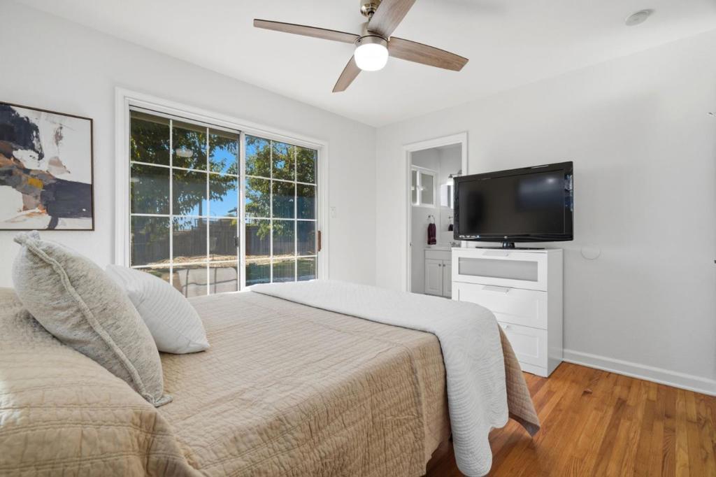 690 Bold Court Property Photo 17