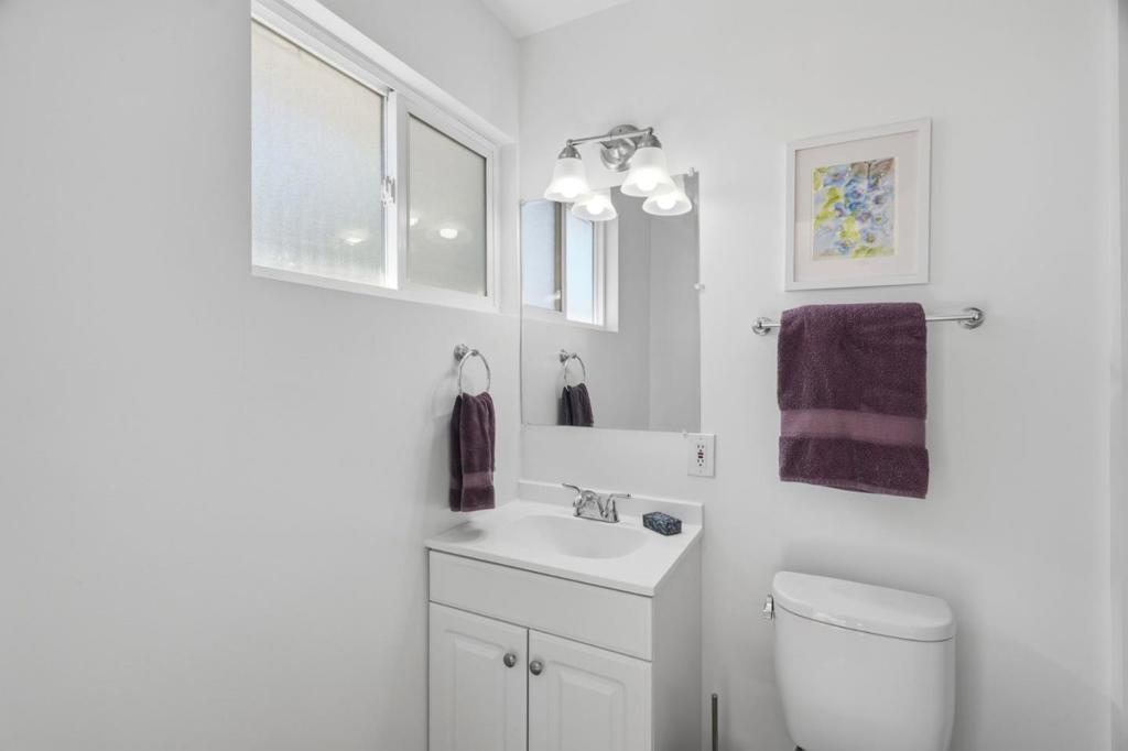 690 Bold Court Property Photo 24