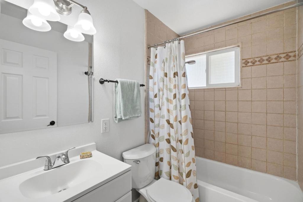 690 Bold Court Property Photo 26