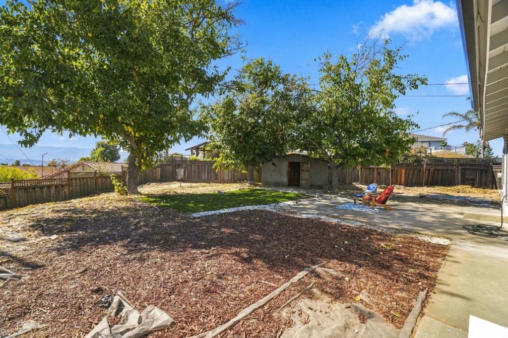 690 Bold Court Property Photo 30