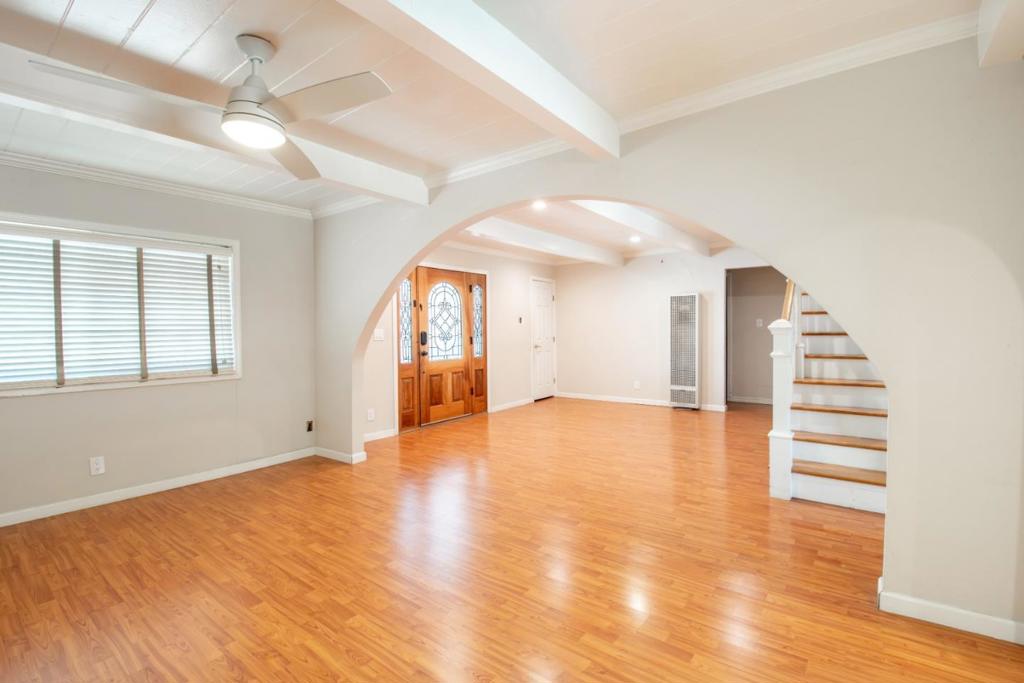 1483 Mercury Court Property Photo 3