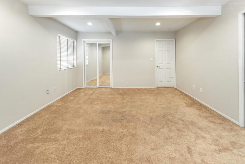 1483 Mercury Court Property Photo 16