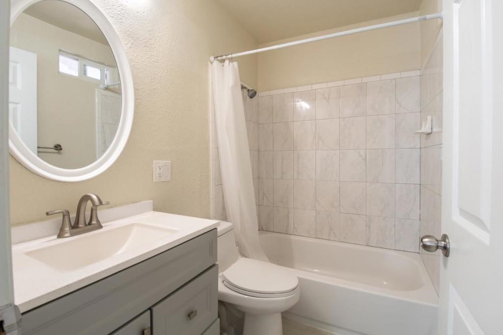 1483 Mercury Court Property Photo 33