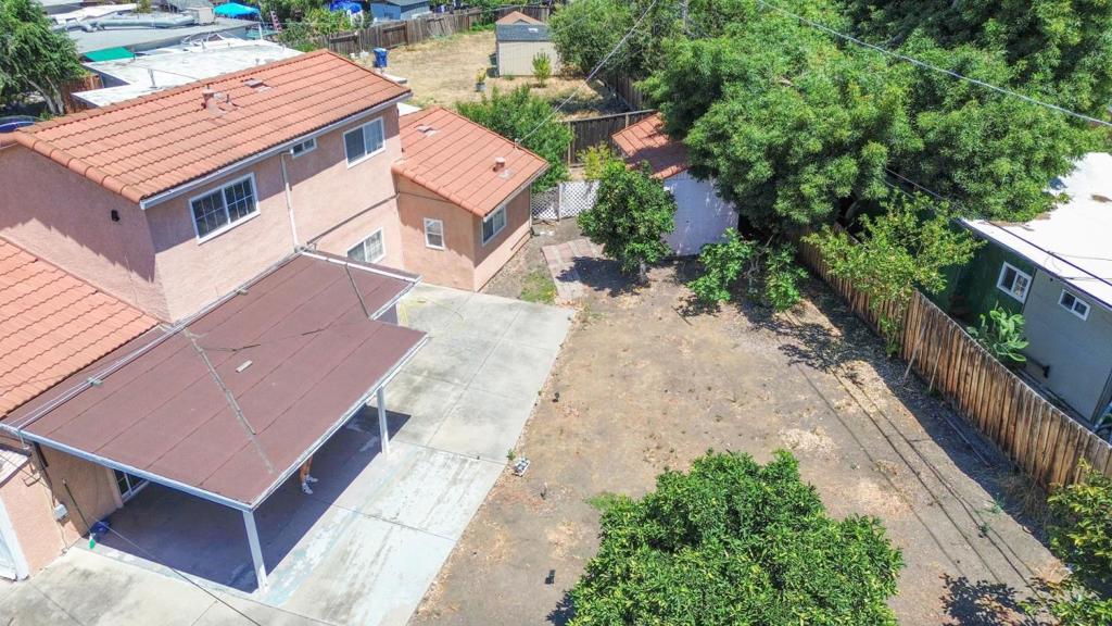 1483 Mercury Court Property Photo 47