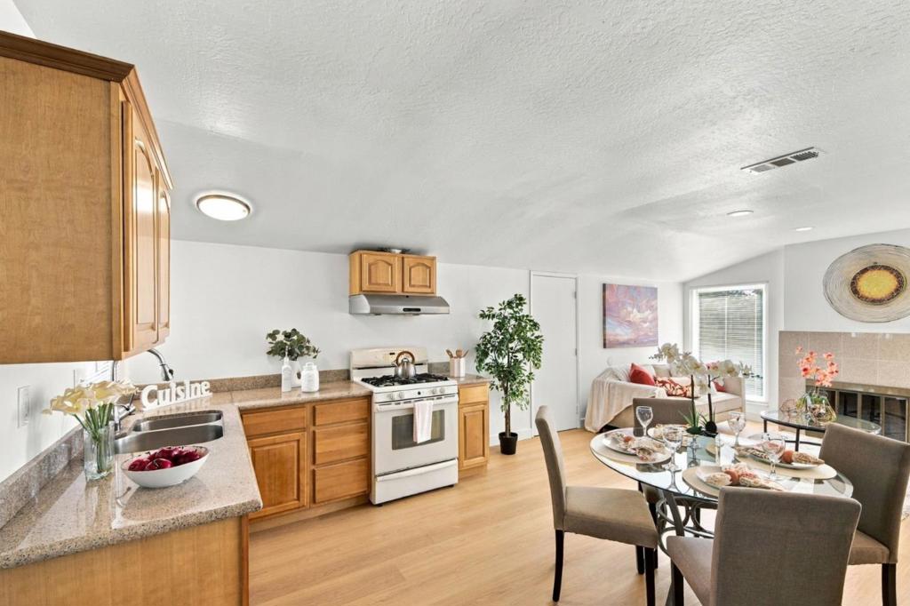35564 Biscay Place Property Photo 8