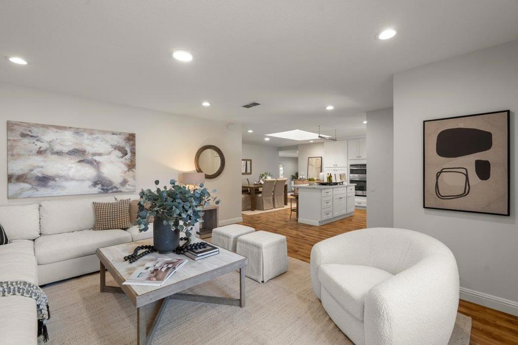 6371 Purple Hills Drive Property Photo 4