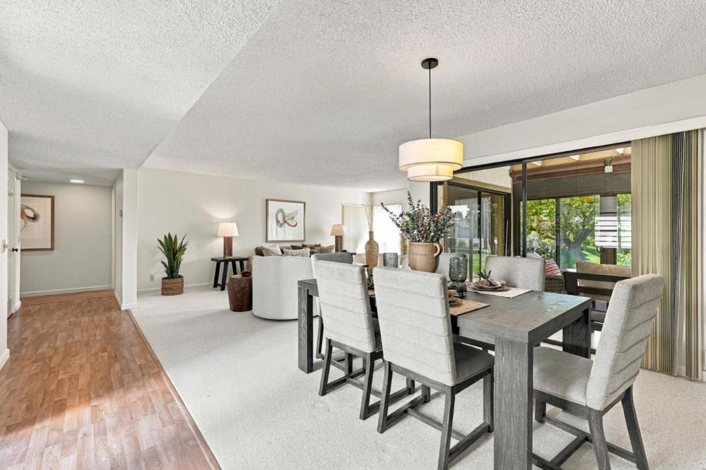 7003 Via Belmonte Property Photo 4