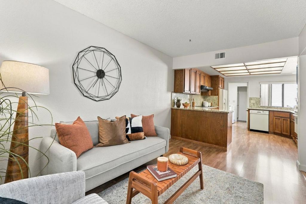 7003 Via Belmonte Property Photo 7
