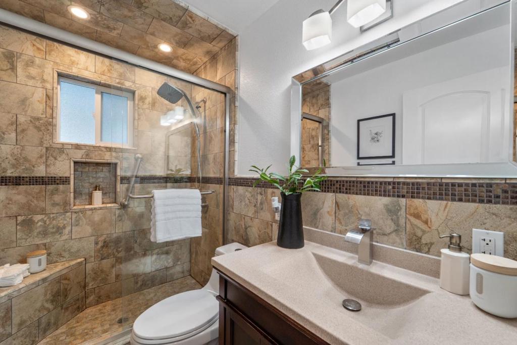 1402 Darwin Court Property Photo 9
