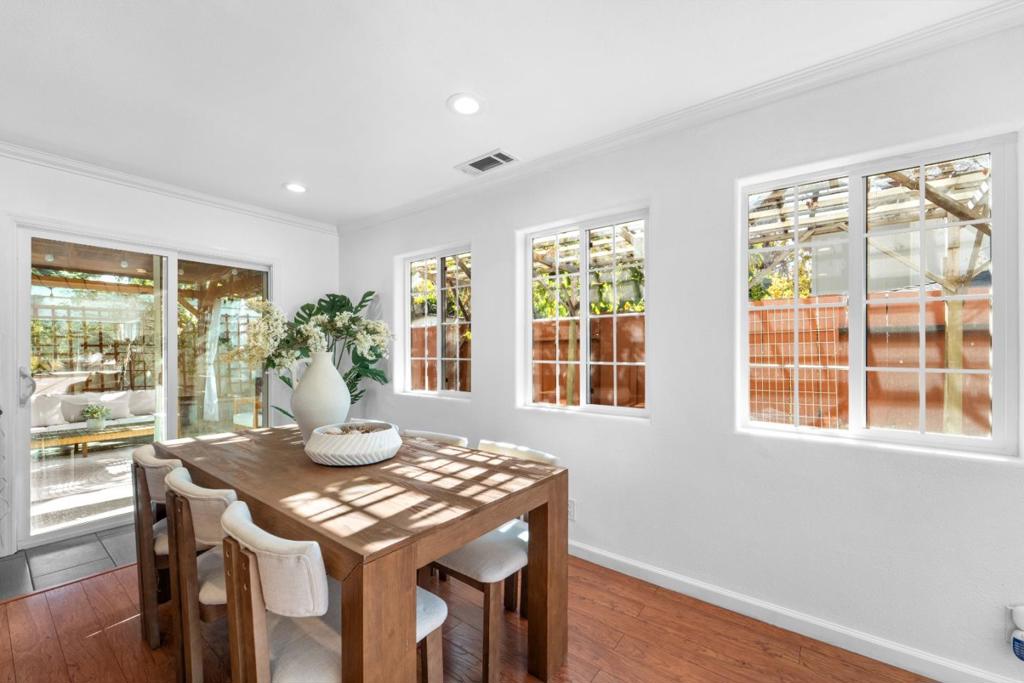 1402 Darwin Court Property Photo 12