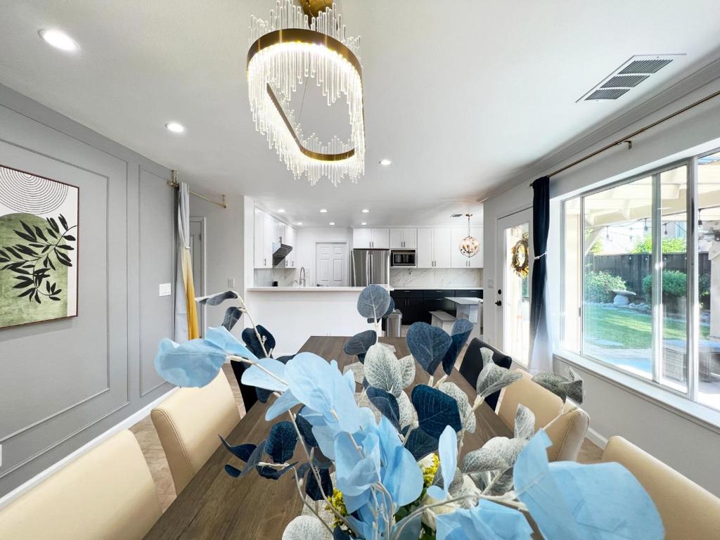 720 San Ramon Court Property Photo 15