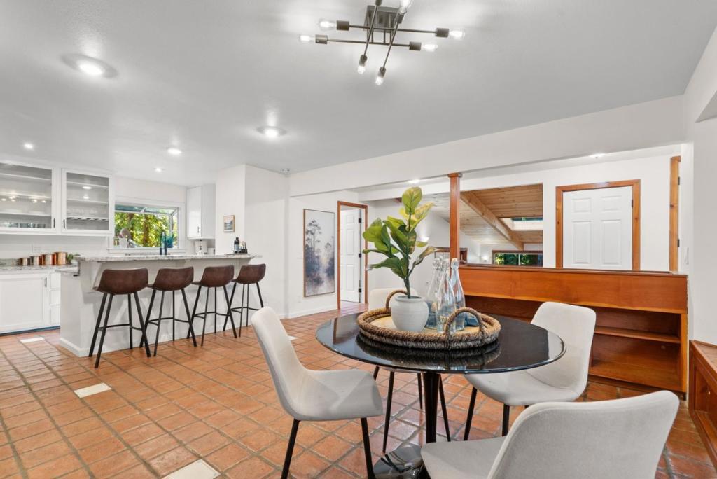 248 Mcgivern Way Property Photo 37