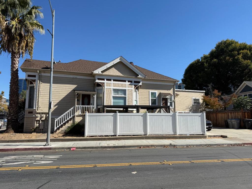 446 W San Fernando Street Property Photo 1