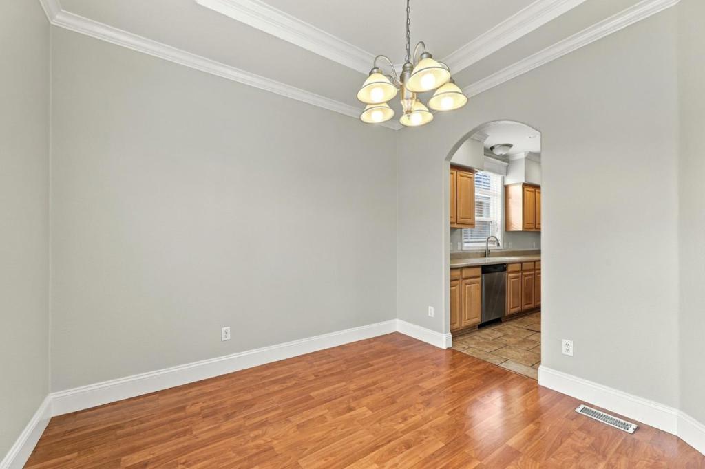 125 N Mary Avenue 93 Property Photo 16