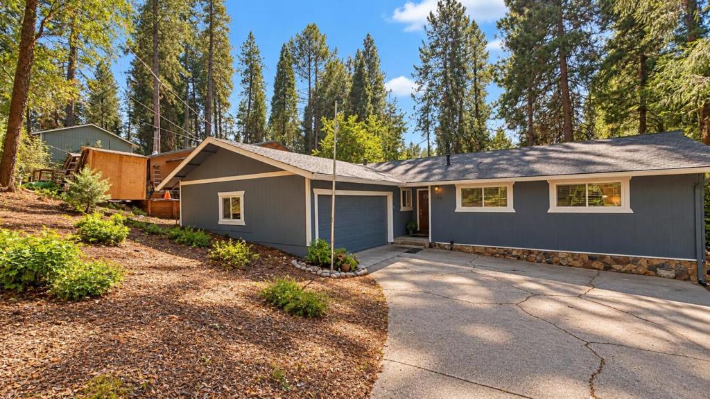 489 Alpine Drive Property Photo 1
