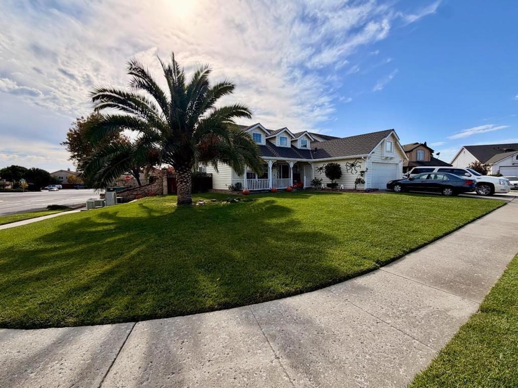 1 Beacon Hill Circle Property Photo 3