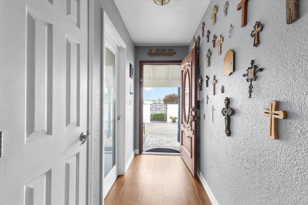 1814 Pescadero Drive Property Photo 11