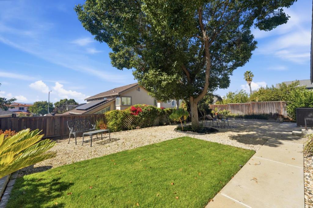3493 Heritage Oaks Drive Property Photo 25
