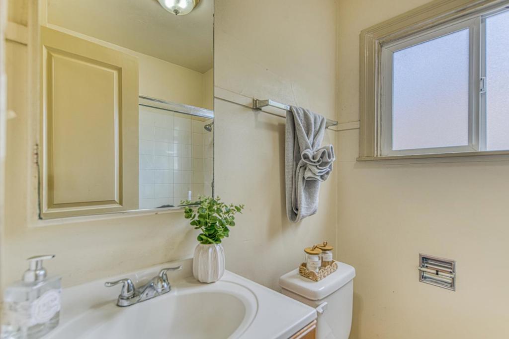 120 Katherine Avenue Property Photo 16