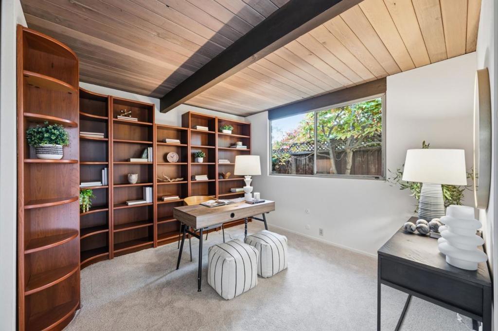286 Puffin Court Property Photo 40