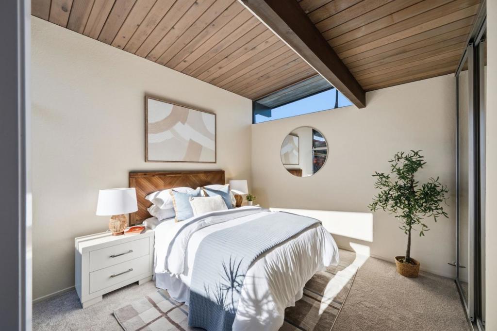 286 Puffin Court Property Photo 41
