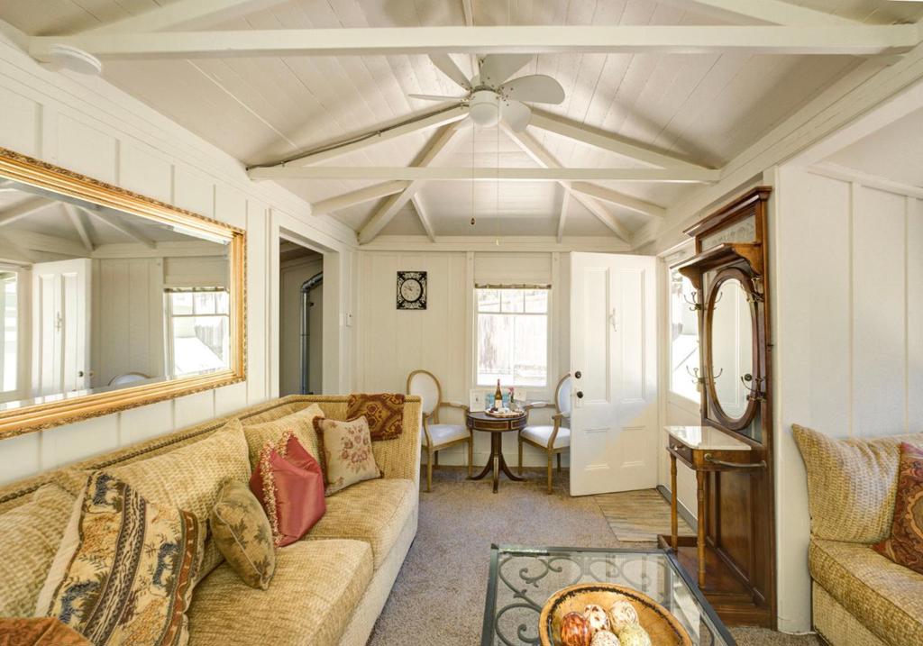 ML82065378 Property Photo 2