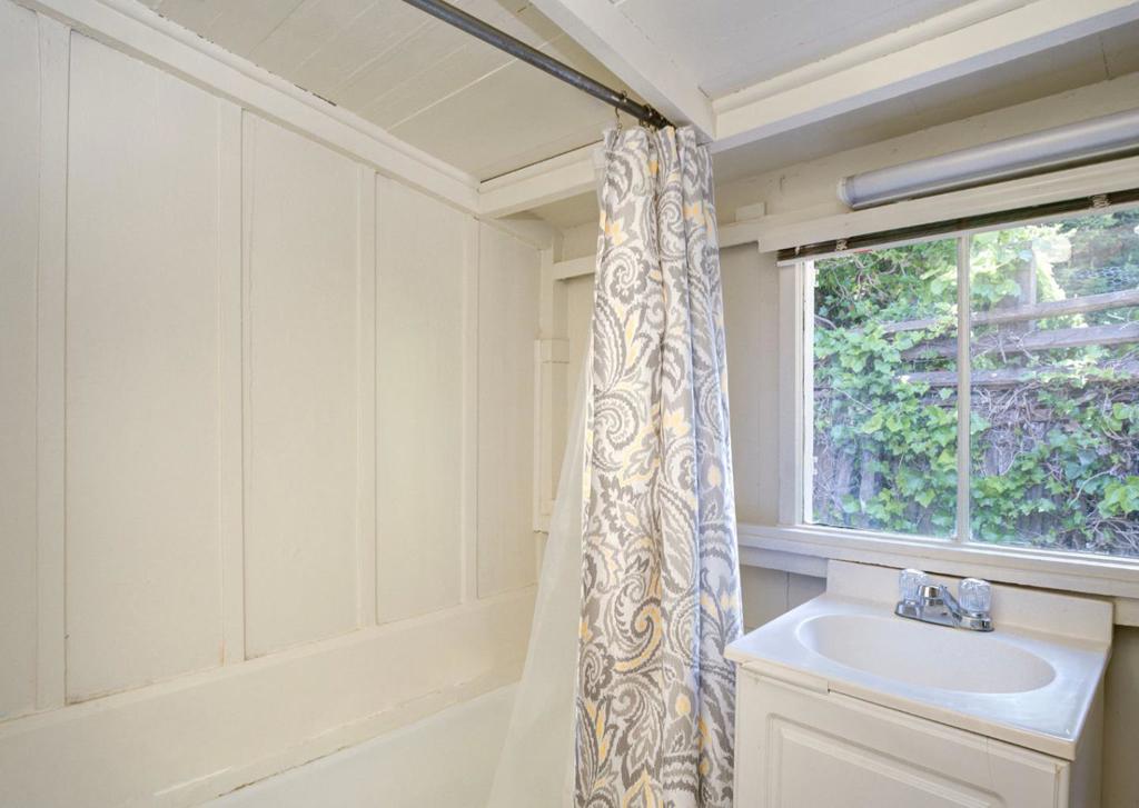 ML82065378 Property Photo 12