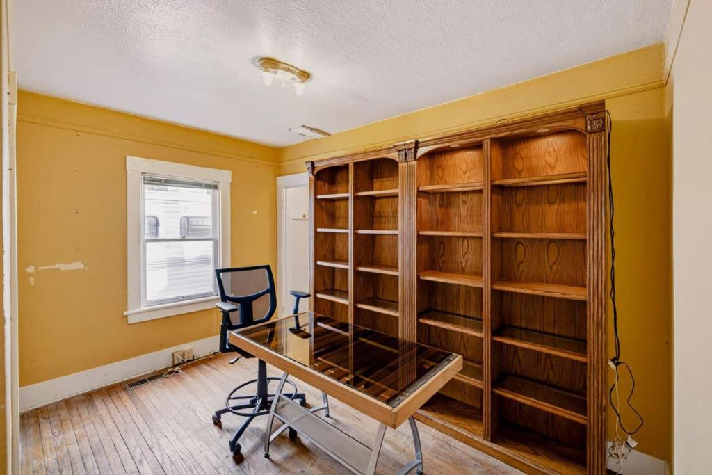 450 Ortiz Avenue Property Photo 13