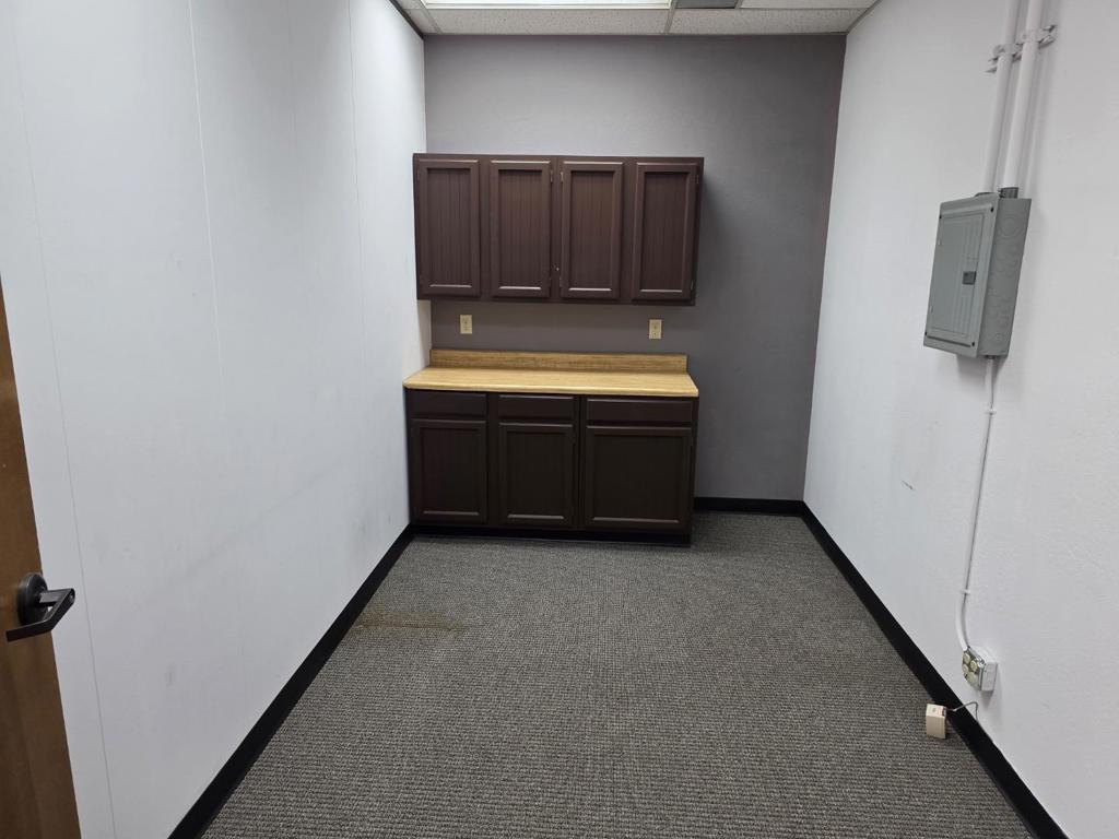 1200 Howard Avenue 201 Property Photo 4