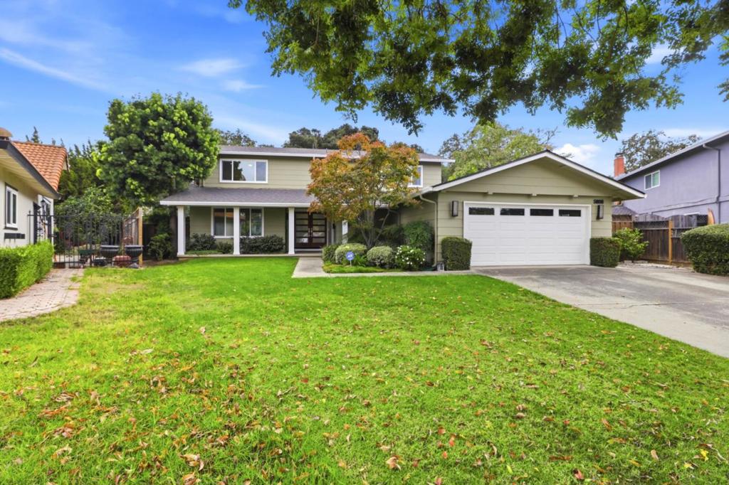 5808 Antigua Drive Property Photo 4