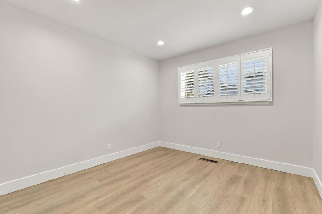 5808 Antigua Drive Property Photo 33