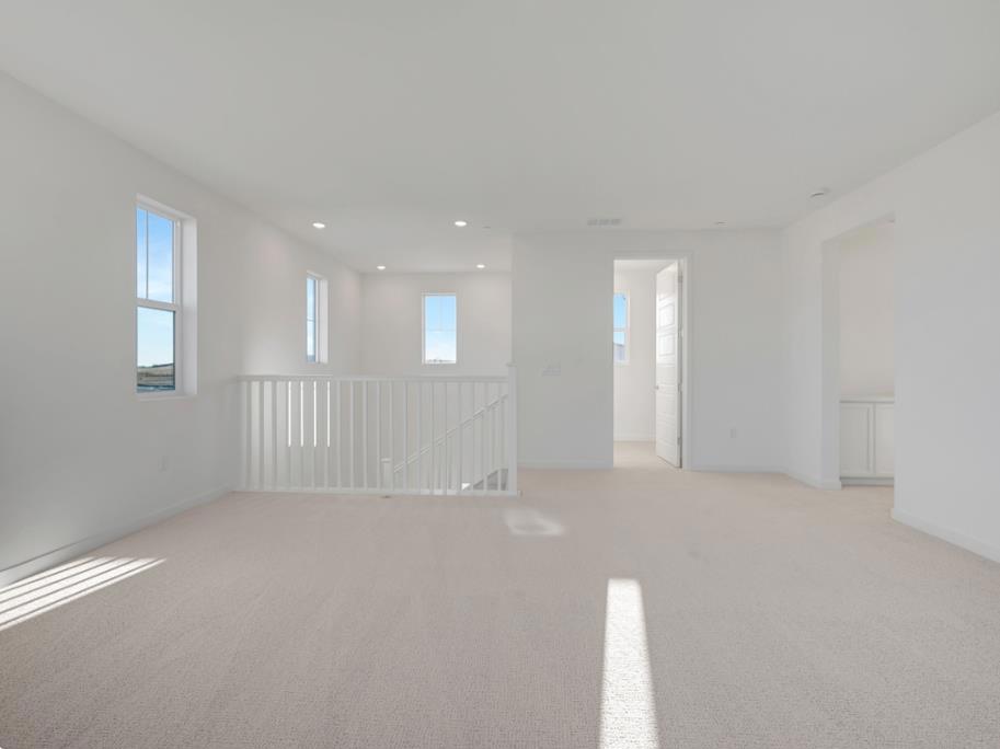 5737 Pathway Drive Property Photo 17