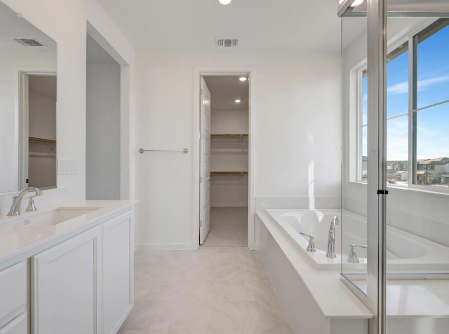 5737 Pathway Drive Property Photo 22