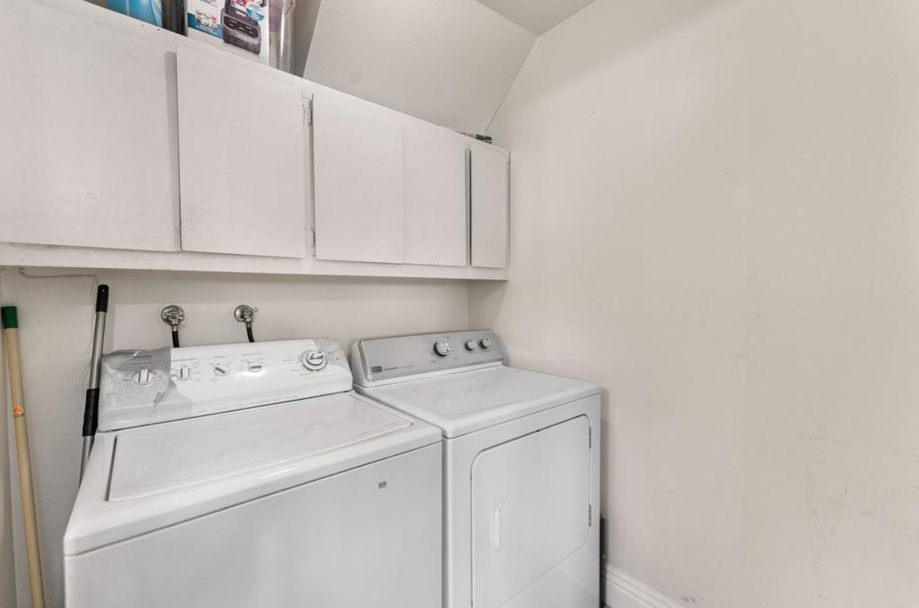 445 Velasco Drive Property Photo 36