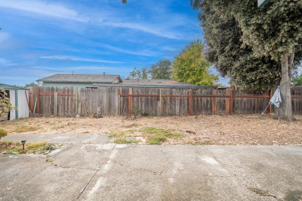 491 Dixon Road Property Photo 39