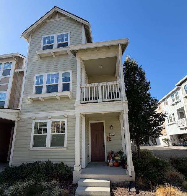 101 Infinity Way Property Photo 1