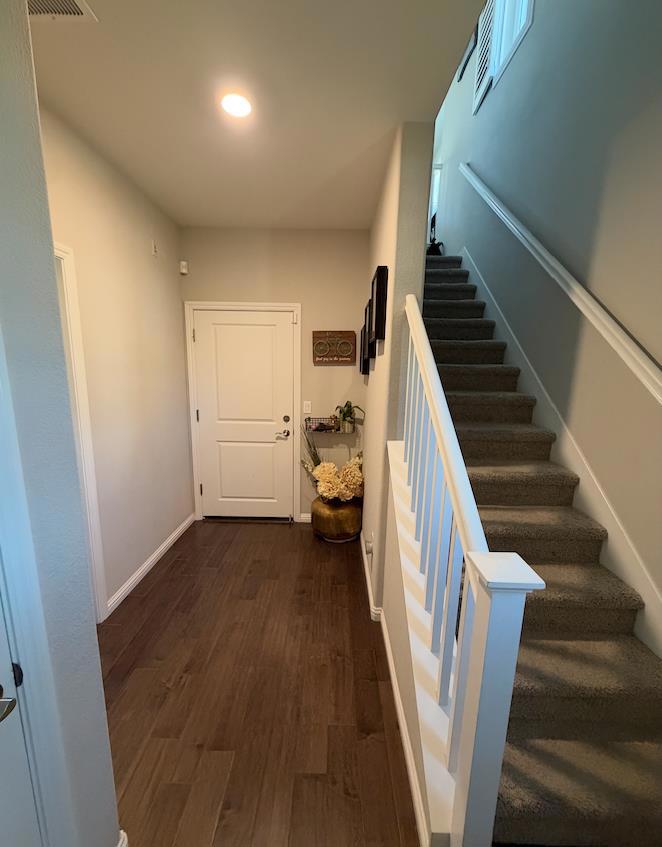101 Infinity Way Property Photo 5
