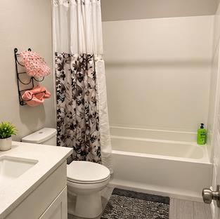 101 Infinity Way Property Photo 12